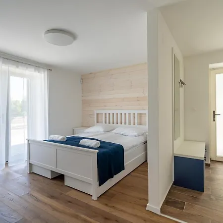 Alojamento de Acomodação e Pequeno-almoço Rózsabors