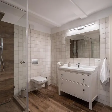 Alojamento de Acomodação e Pequeno-almoço Rózsabors 3*