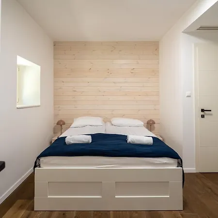 Rózsabors 3* Hévíz